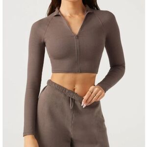 Joah Brown Long Sleeve Zip-Up Crop Top